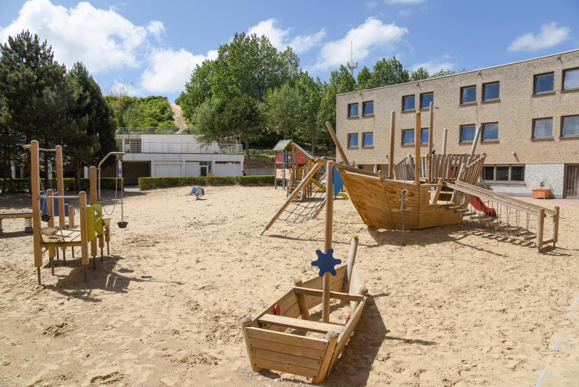 Vakantiedomein Hoge Duin Oostduinkerke Exterior photo